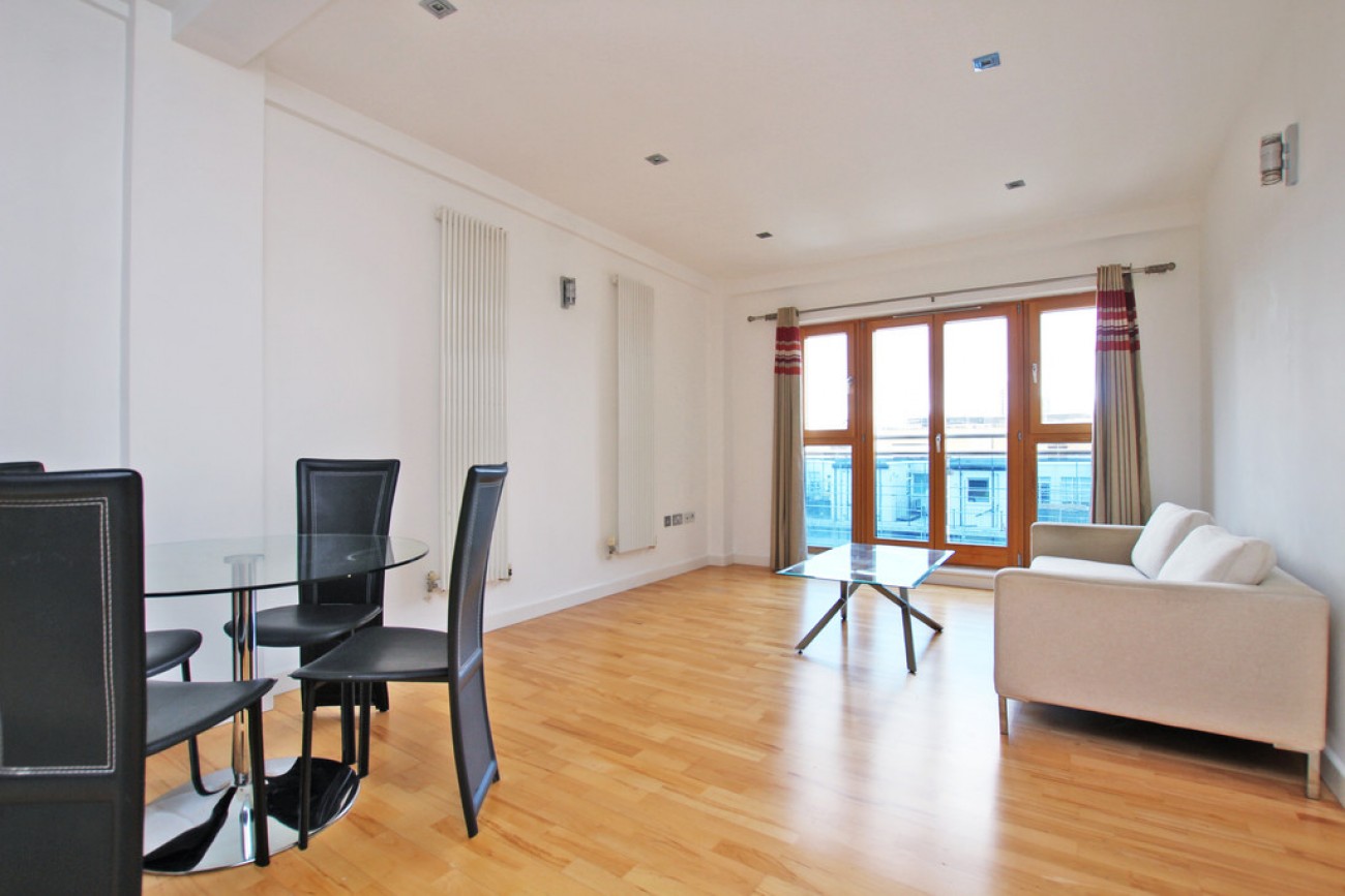Images for Vibeca Apartments, Chicksand Street, Spitalfields, London EAID:6a0eb5e1f7ec2ab39e5f31507930d009 BID:1