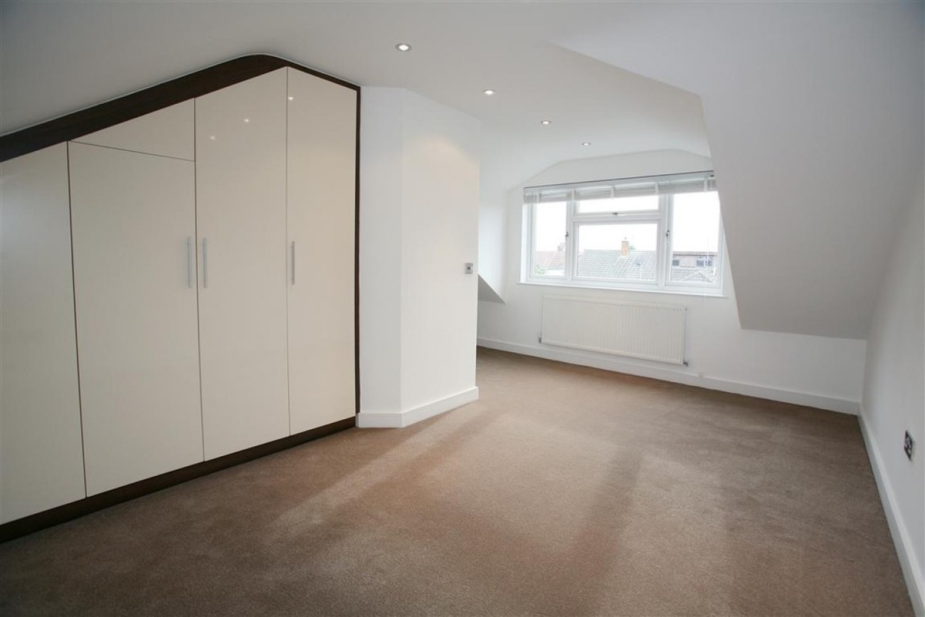 Images for Fairview Drive, Chigwell EAID:6a0eb5e1f7ec2ab39e5f31507930d009 BID:1