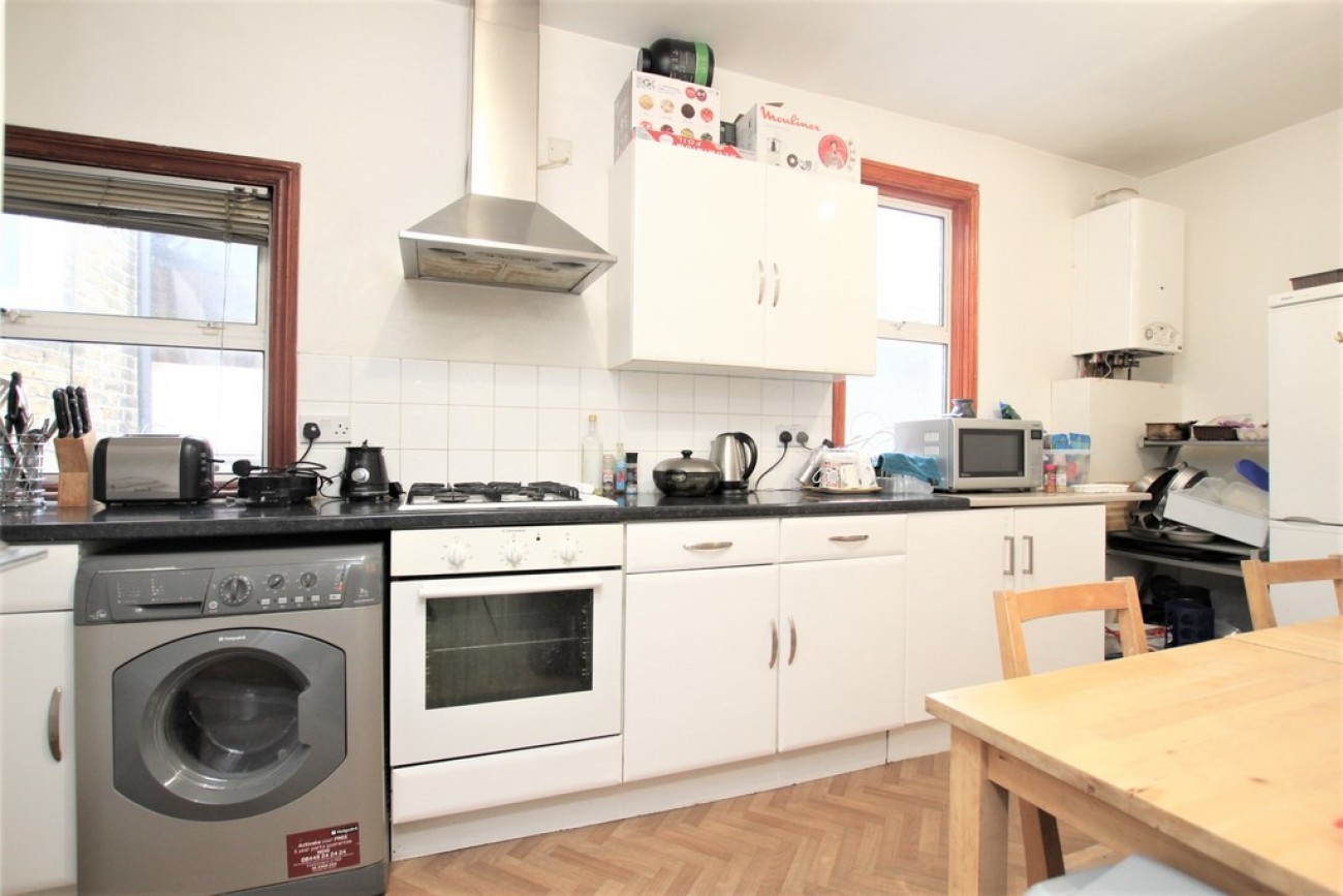 Images for Rigby Mews, Ilford EAID:6a0eb5e1f7ec2ab39e5f31507930d009 BID:1