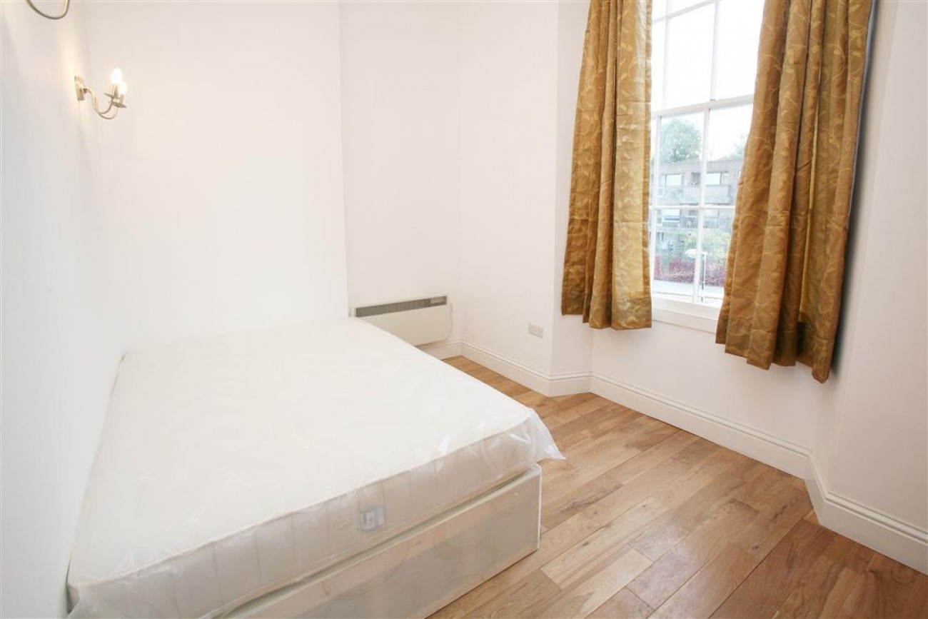 Images for Stroudley Walk, Bow, London EAID:6a0eb5e1f7ec2ab39e5f31507930d009 BID:1