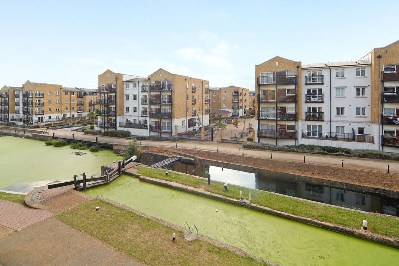 Images for Copperfield Road, Mile End, London EAID:6a0eb5e1f7ec2ab39e5f31507930d009 BID:1