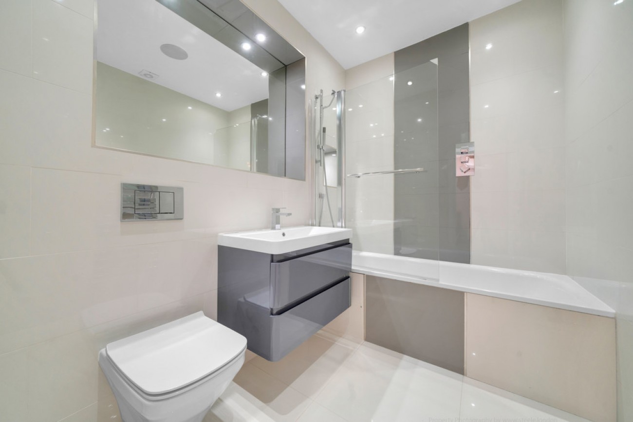 Images for Saddlescombe Way, London EAID:6a0eb5e1f7ec2ab39e5f31507930d009 BID:1