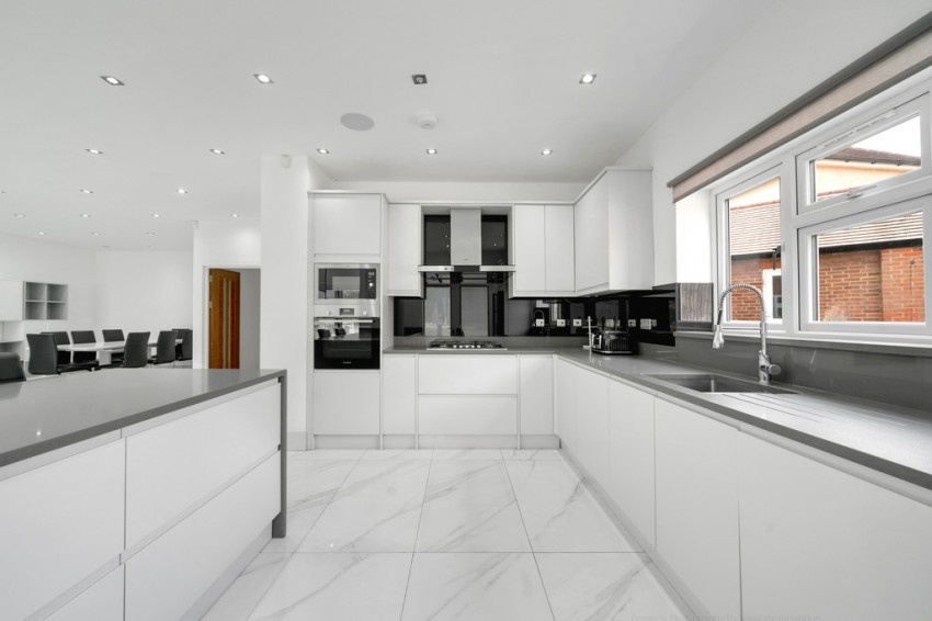 Images for Saddlescombe Way, London