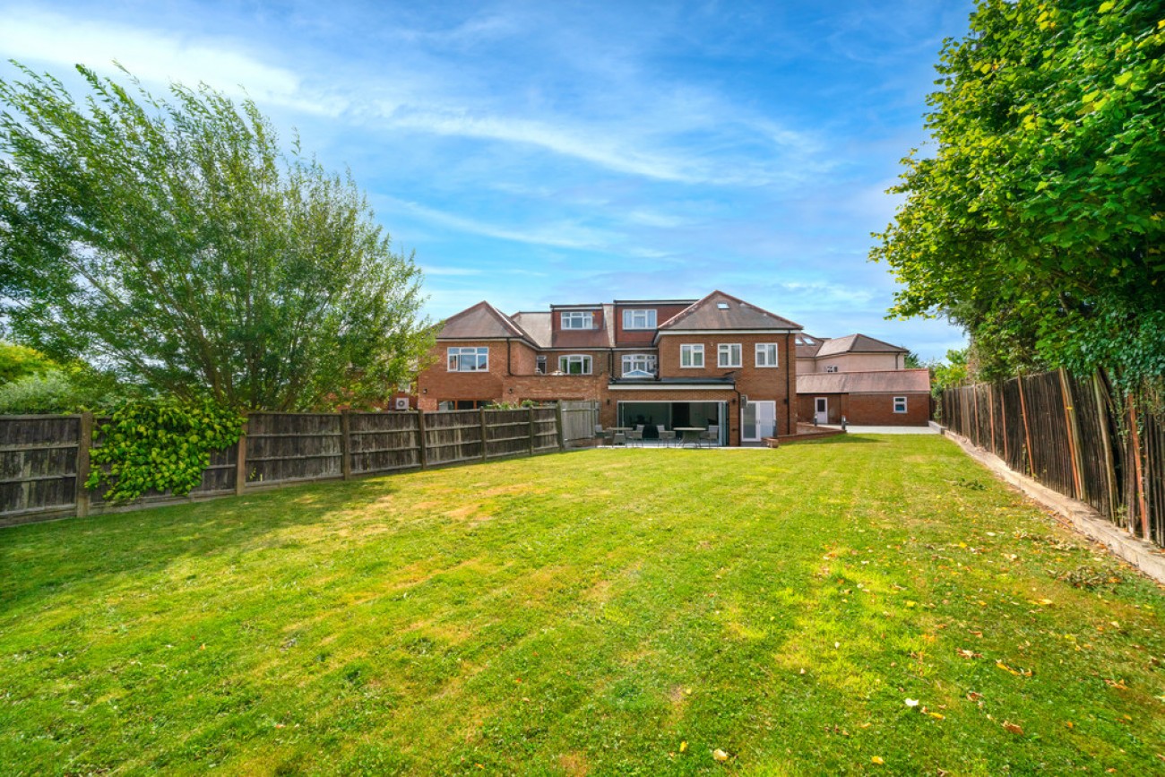 Images for Saddlescombe Way, London EAID:6a0eb5e1f7ec2ab39e5f31507930d009 BID:1