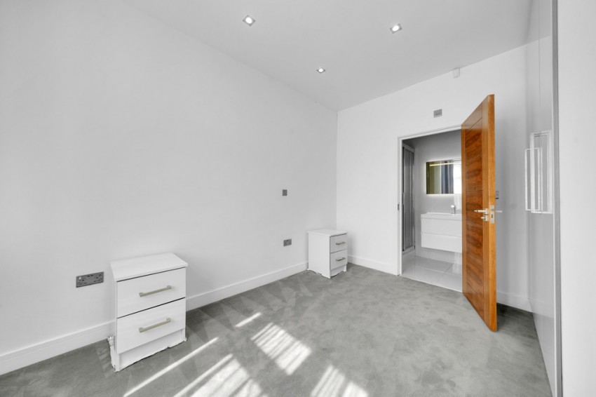 Images for Saddlescombe Way, London