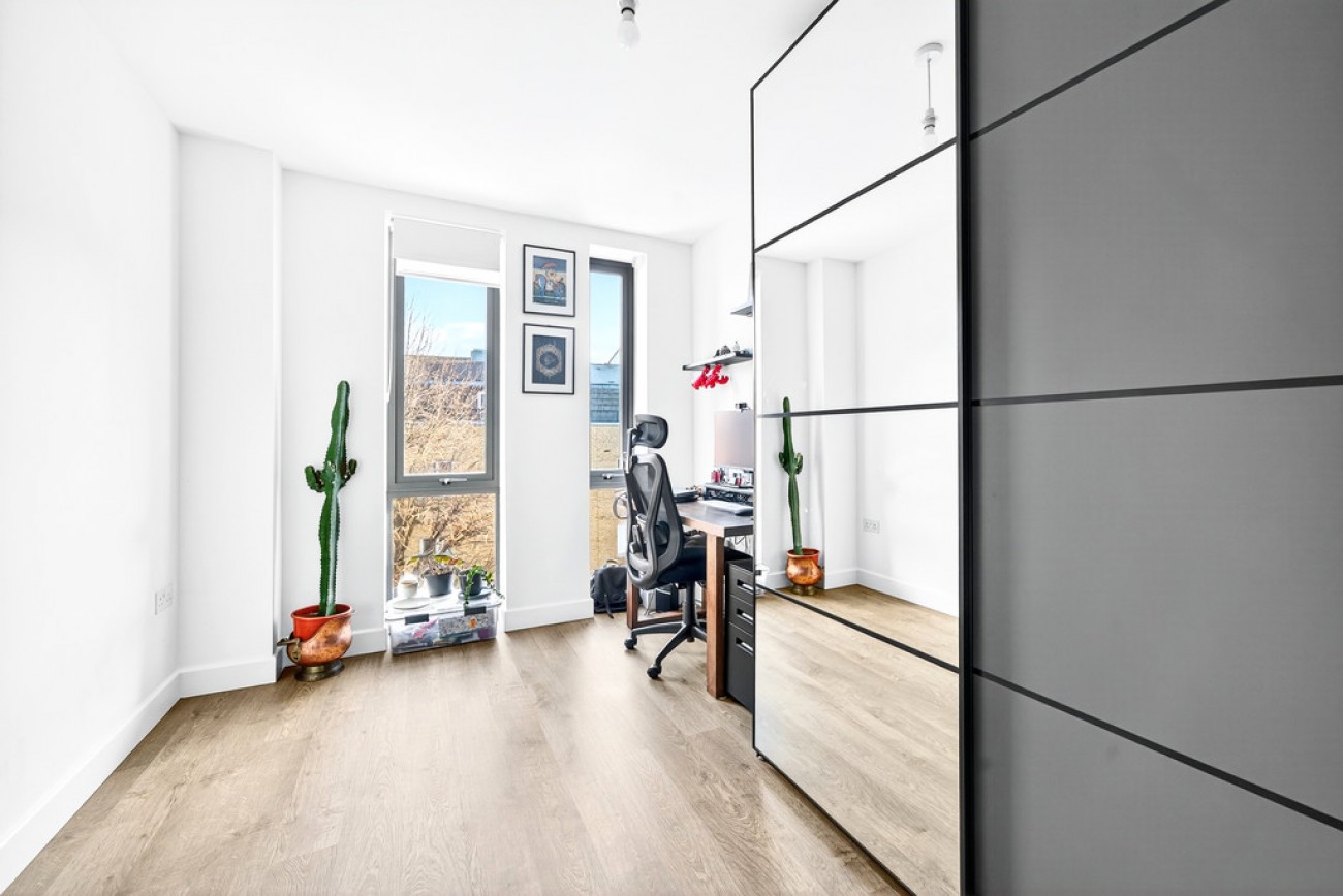 Images for Bovet Court, Harford Street, Stpeney, London EAID:6a0eb5e1f7ec2ab39e5f31507930d009 BID:1