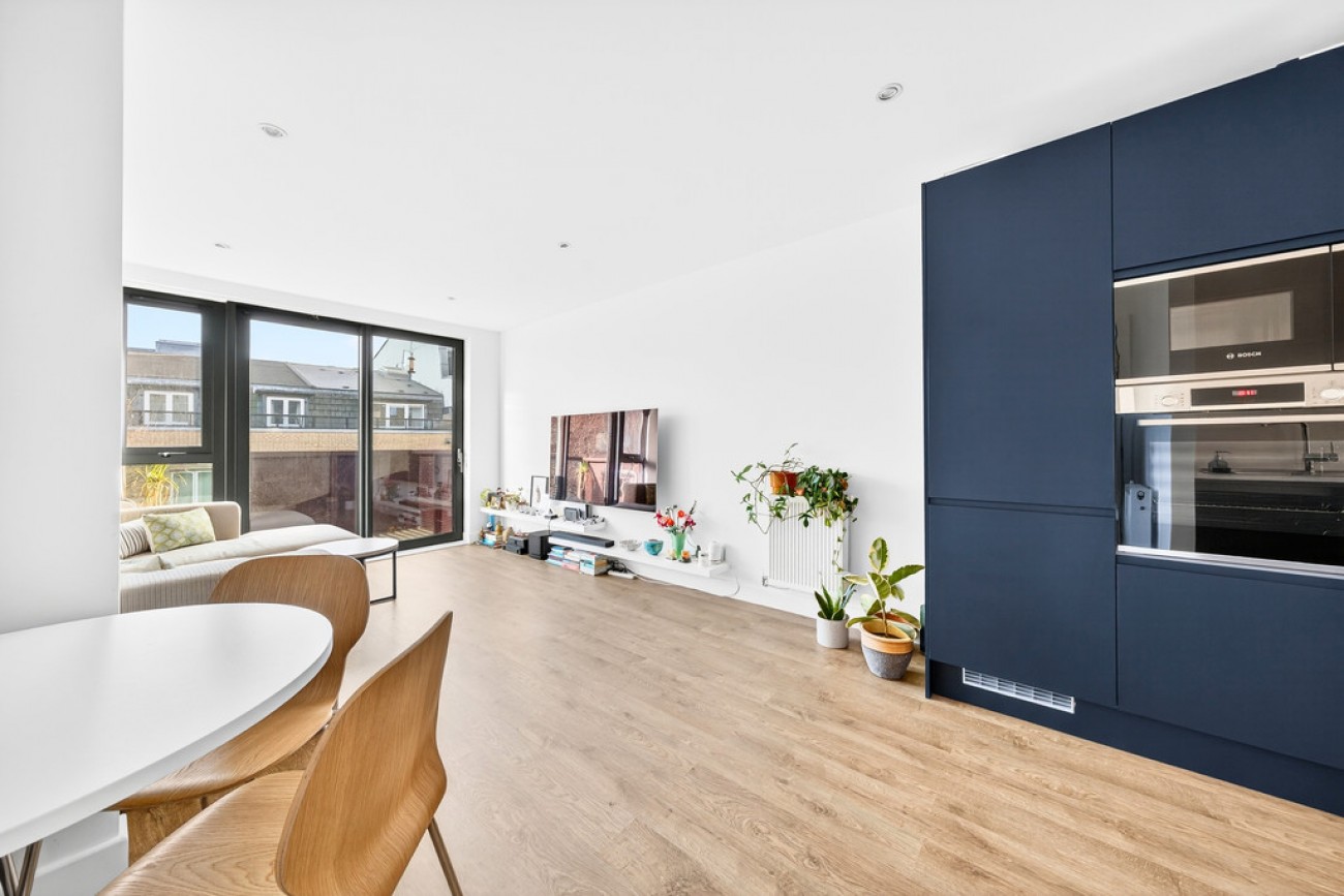 Images for Bovet Court, Harford Street, Stpeney, London EAID:6a0eb5e1f7ec2ab39e5f31507930d009 BID:1