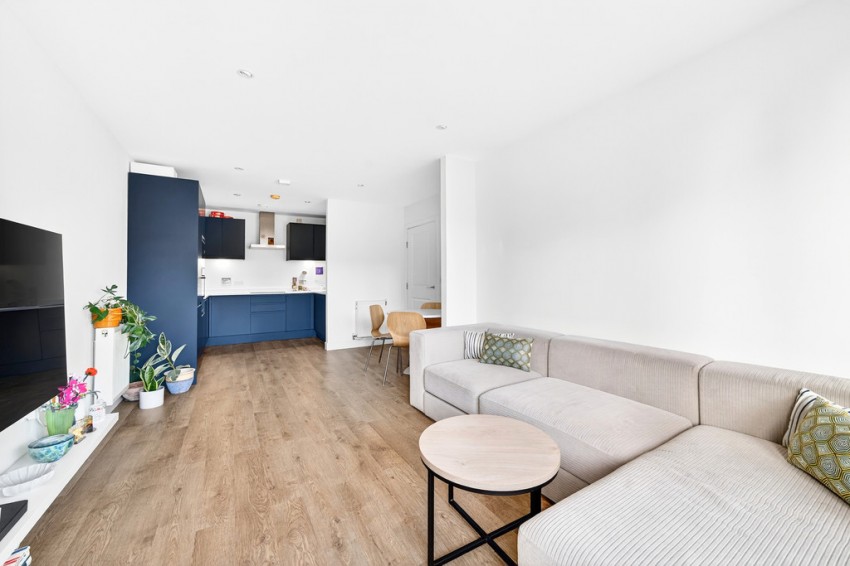 Images for Bovet Court, Harford Street, Stpeney, London