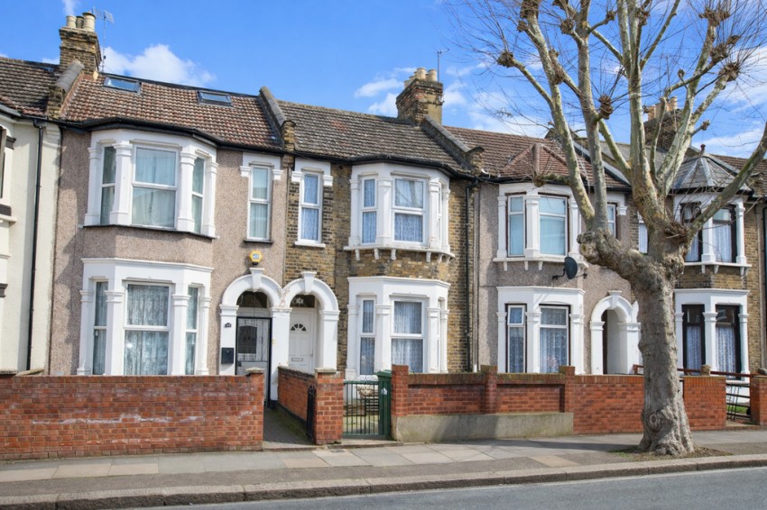 Images for Little Ilford Lane, London