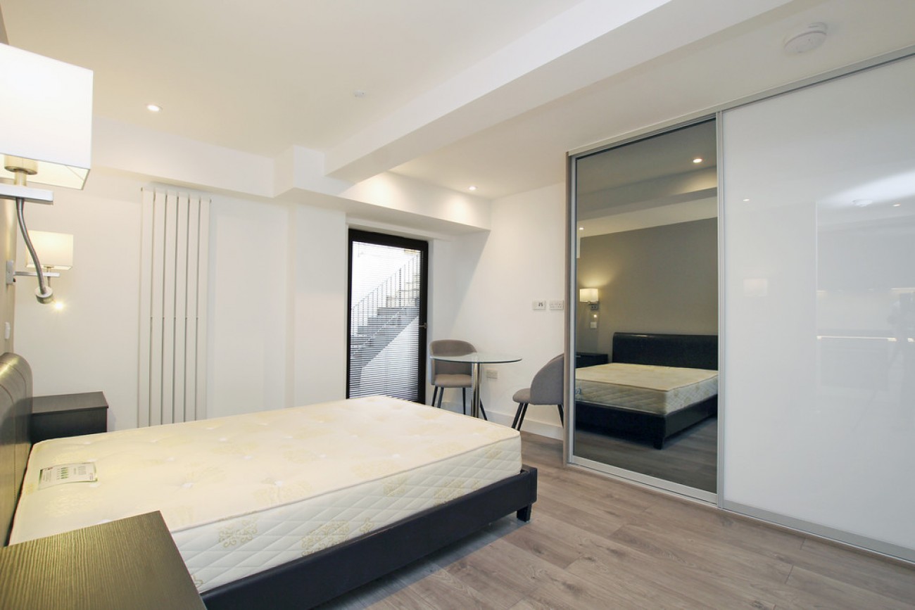 Images for Karam Court, Commercial Road, Whitechapel, London EAID:6a0eb5e1f7ec2ab39e5f31507930d009 BID:1