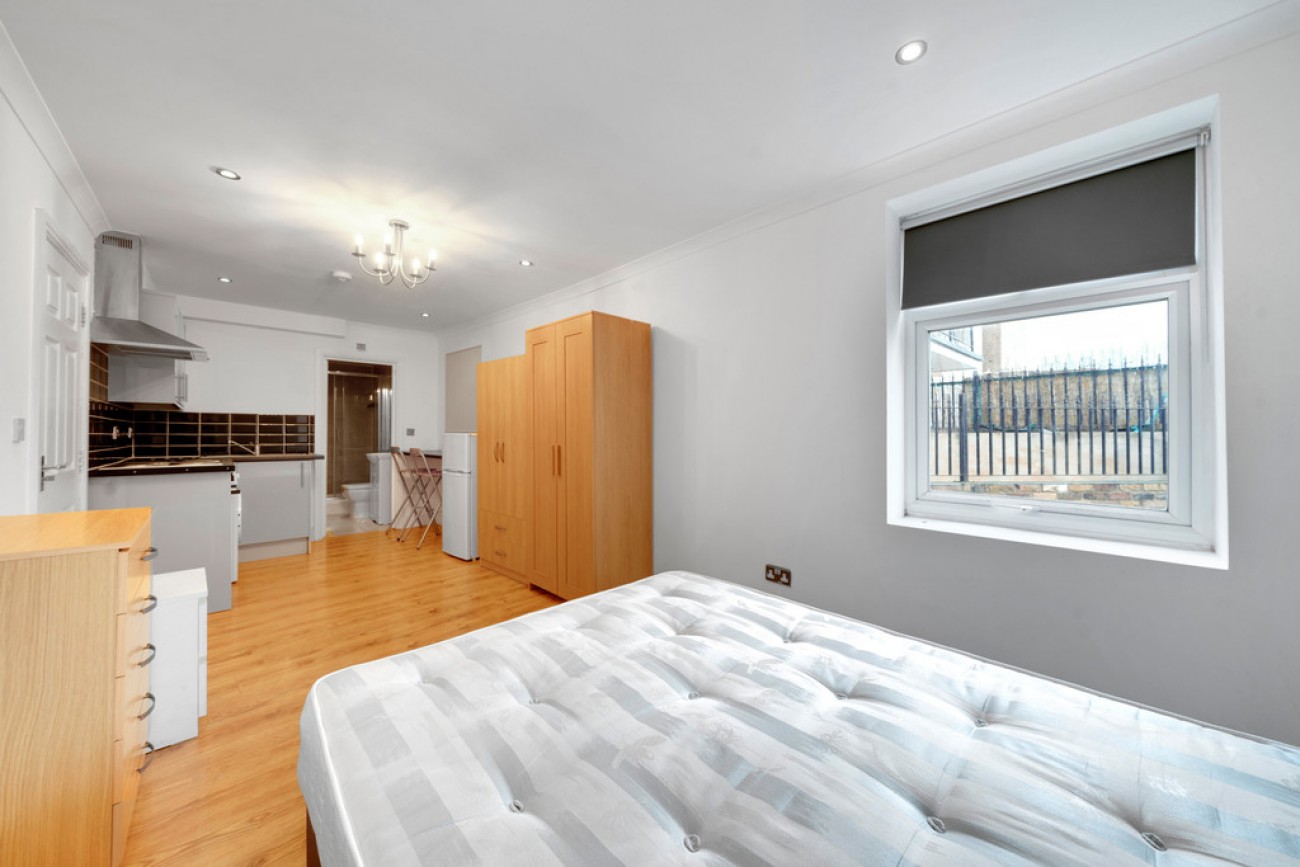 Images for Barnett Street, Whitechapel, London EAID:6a0eb5e1f7ec2ab39e5f31507930d009 BID:1