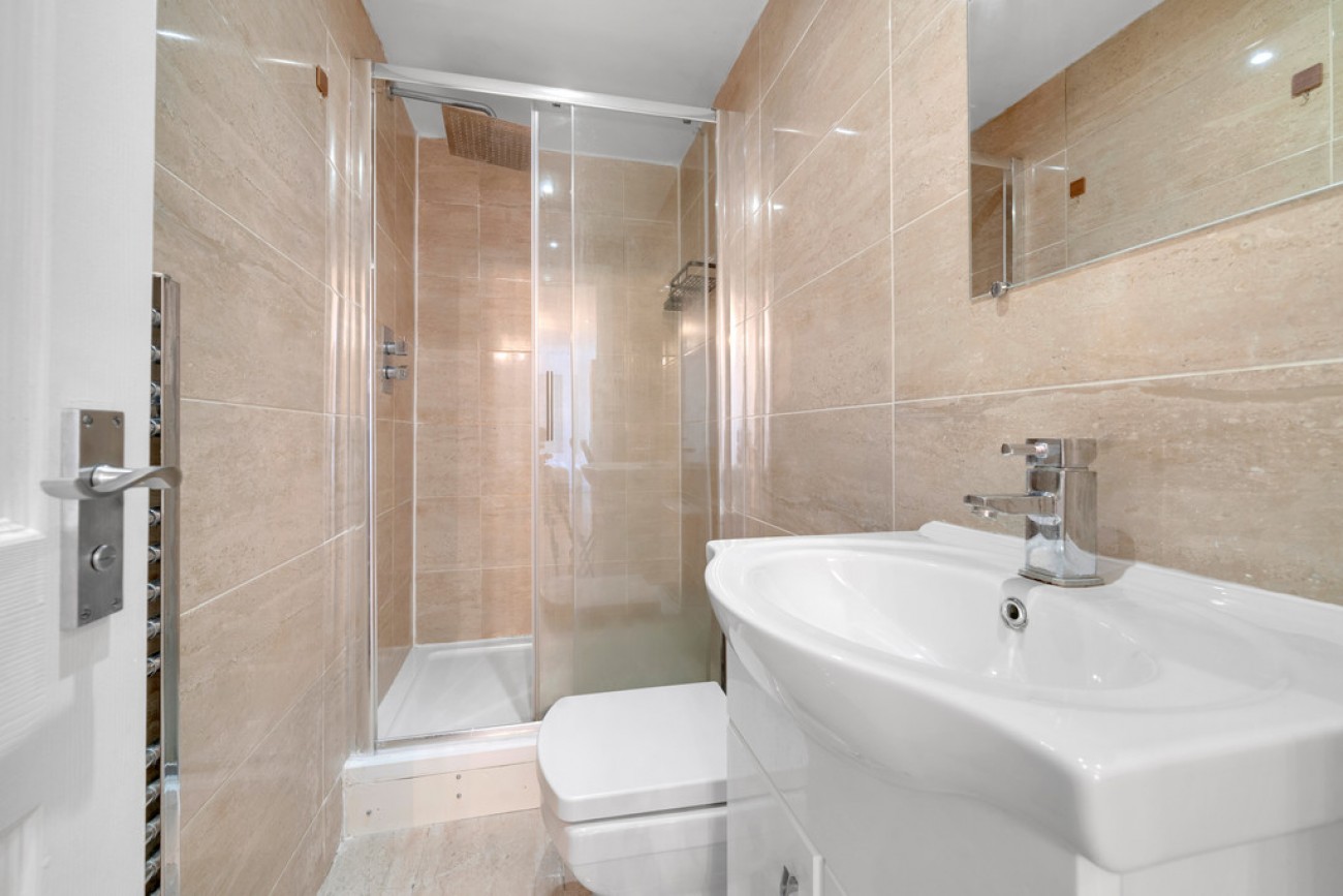 Images for Barnett Street, Whitechapel, London EAID:6a0eb5e1f7ec2ab39e5f31507930d009 BID:1