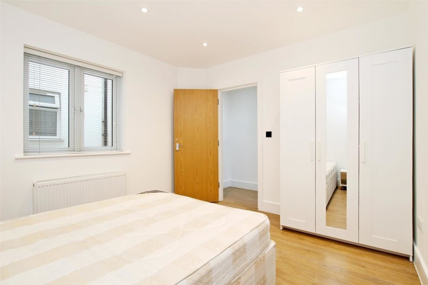 Images for Barnett Street, London