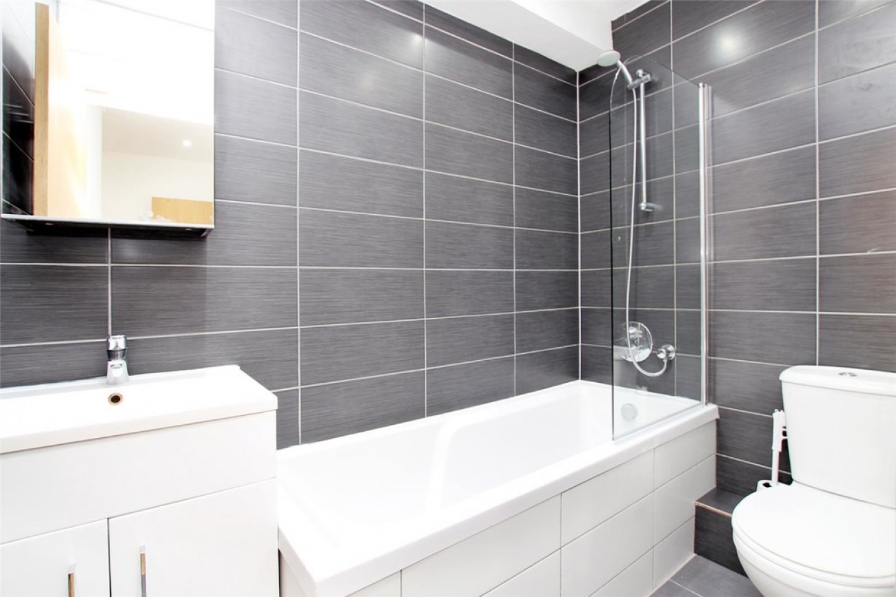 Images for Barnett Street, London EAID:6a0eb5e1f7ec2ab39e5f31507930d009 BID:1