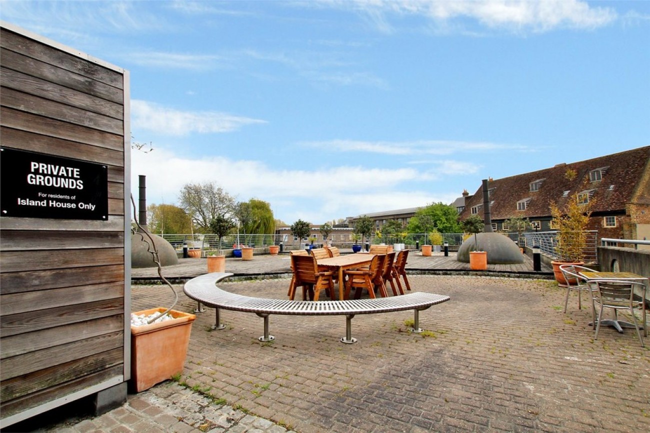Images for Three Mill Lane, London EAID:6a0eb5e1f7ec2ab39e5f31507930d009 BID:1