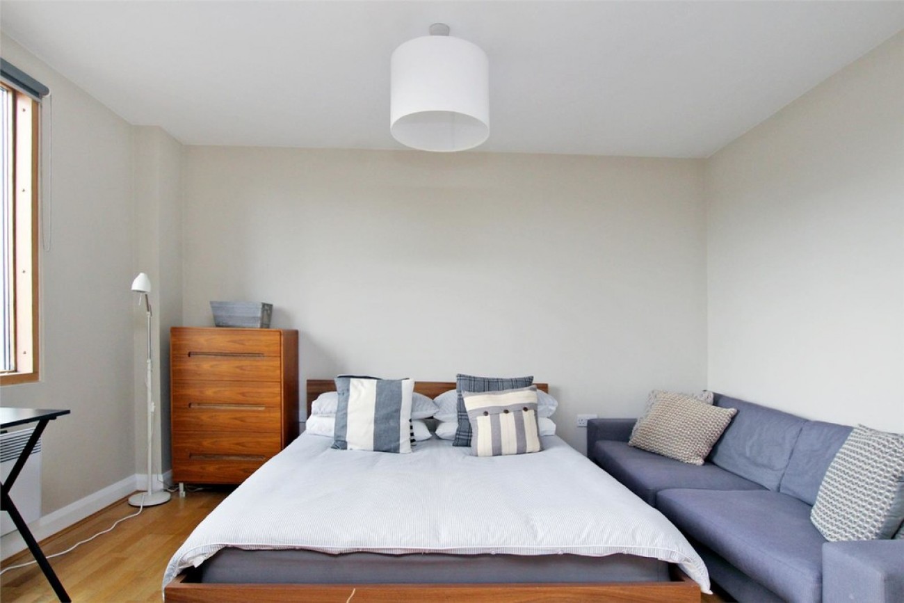 Images for Three Mill Lane, London EAID:6a0eb5e1f7ec2ab39e5f31507930d009 BID:1