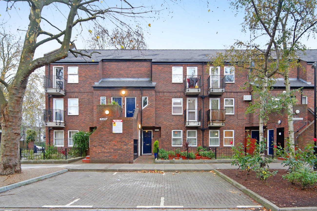 Images for Morecambe Close, London EAID:6a0eb5e1f7ec2ab39e5f31507930d009 BID:2