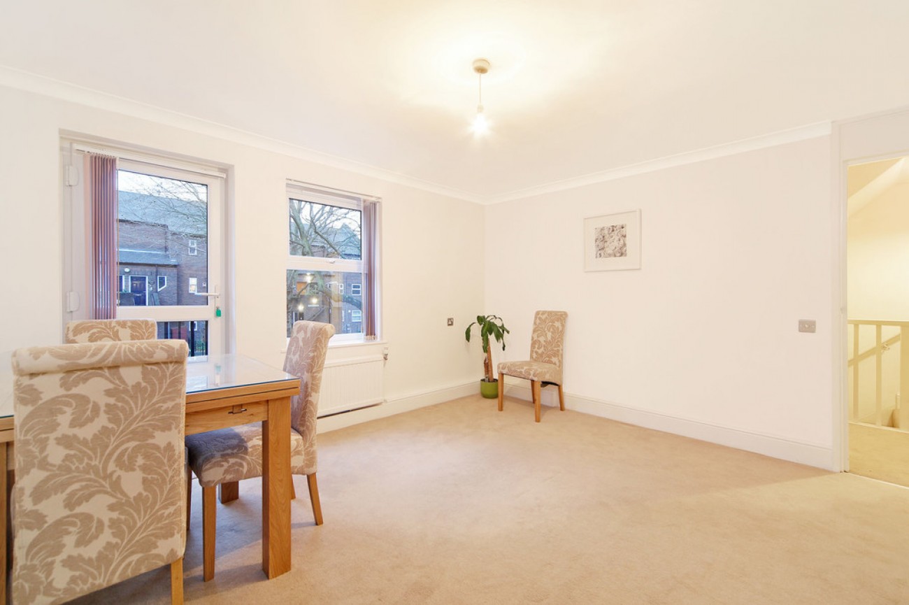 Images for Morecambe Close, London EAID:6a0eb5e1f7ec2ab39e5f31507930d009 BID:2