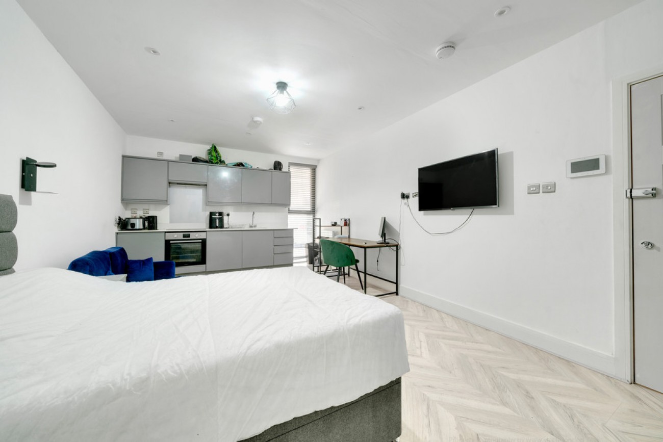 Images for Cardigan Road, Bow, London EAID:6a0eb5e1f7ec2ab39e5f31507930d009 BID:1