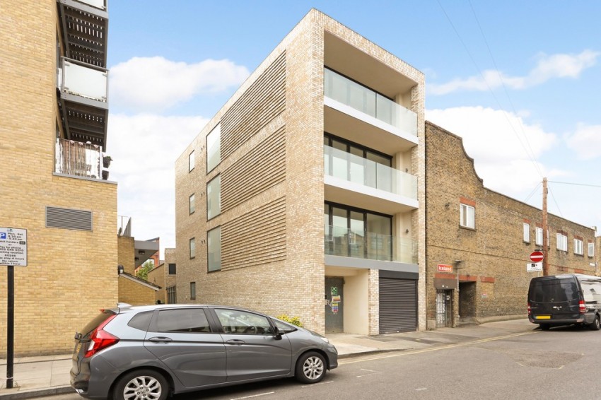 Images for Cardigan Road, Bow, London