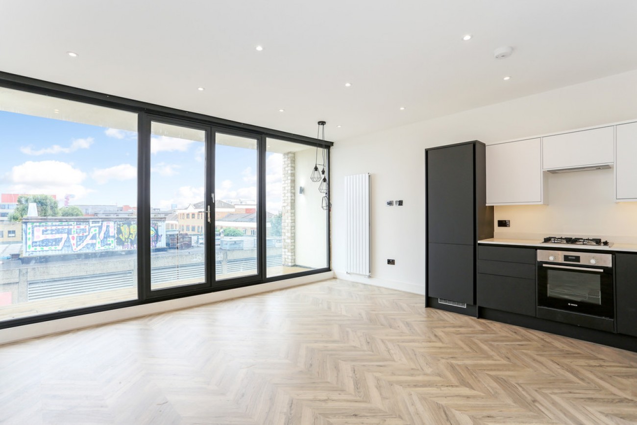 Images for Cardigan Road, Bow, London EAID:6a0eb5e1f7ec2ab39e5f31507930d009 BID:1