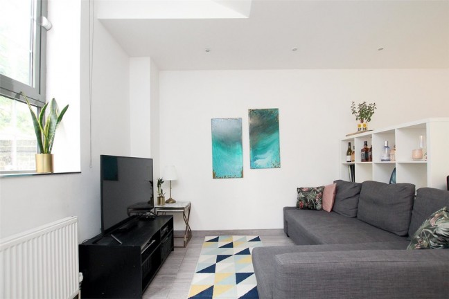 Gallery Apartments, Commercial Road, Whitechapel, London, e1