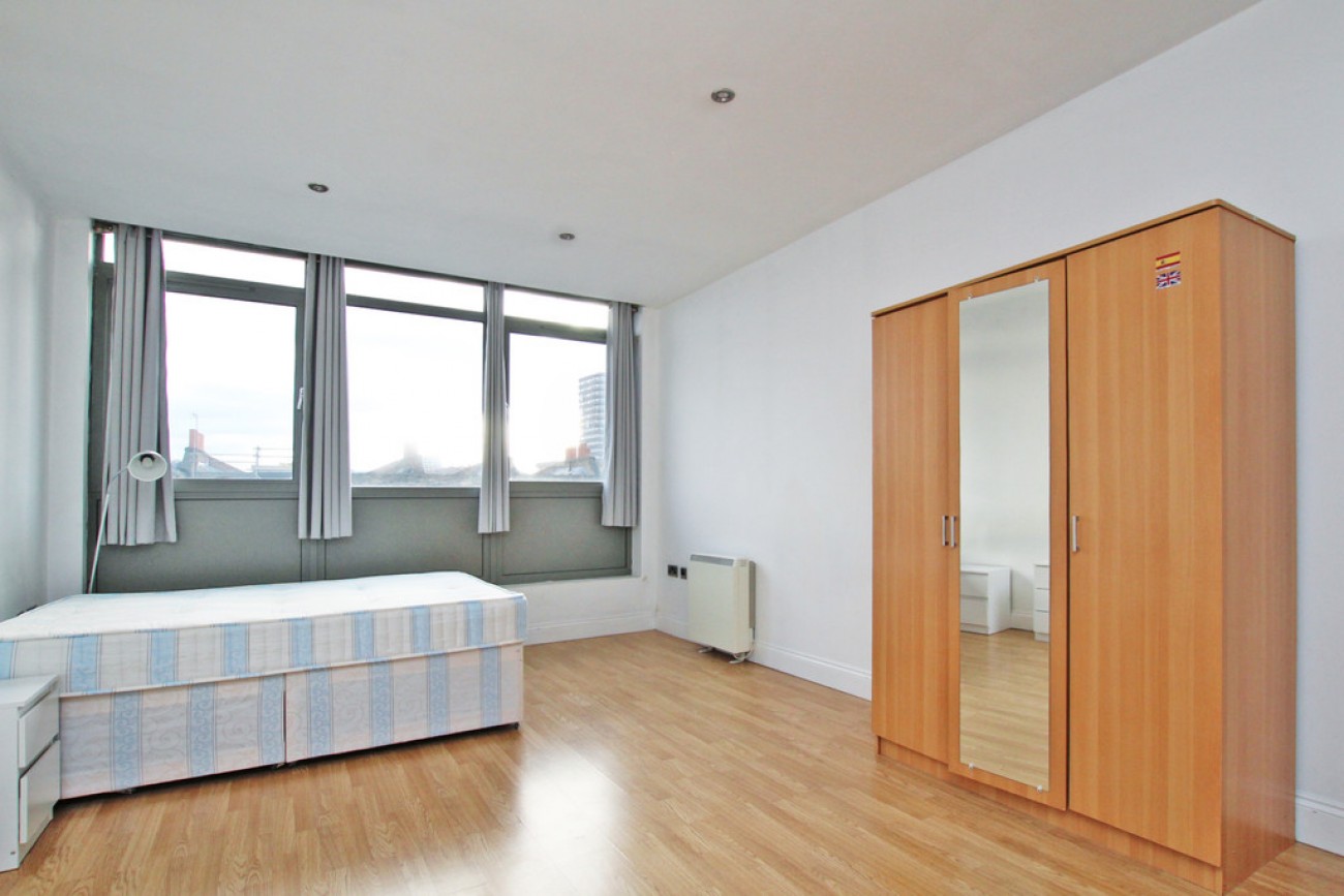 Images for Gallery Apartments, Commercial Road, Whitechapel, London, E1 EAID:6a0eb5e1f7ec2ab39e5f31507930d009 BID:1