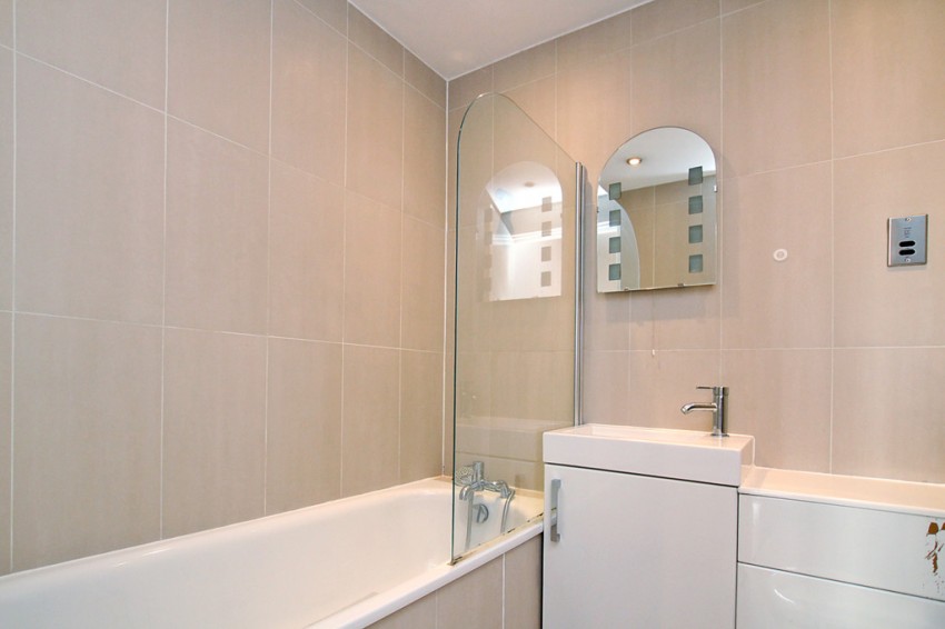 Images for Gallery Apartments, Commercial Road, Whitechapel, London, E1