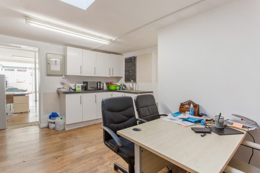 Images for Commercial Road, London