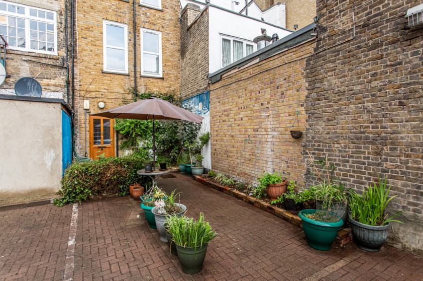 Images for Hayfield Yard