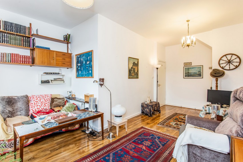 Images for Hayfield Yard