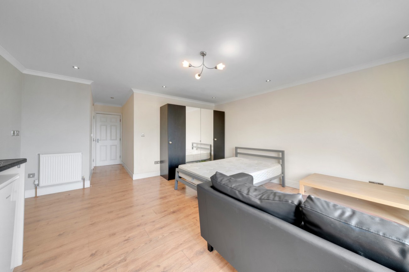 Images for Barnett Street, London EAID:6a0eb5e1f7ec2ab39e5f31507930d009 BID:1