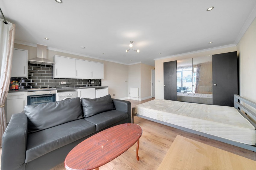 Images for Barnett Street, London