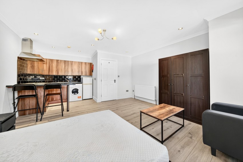 Images for Barnett Street, London