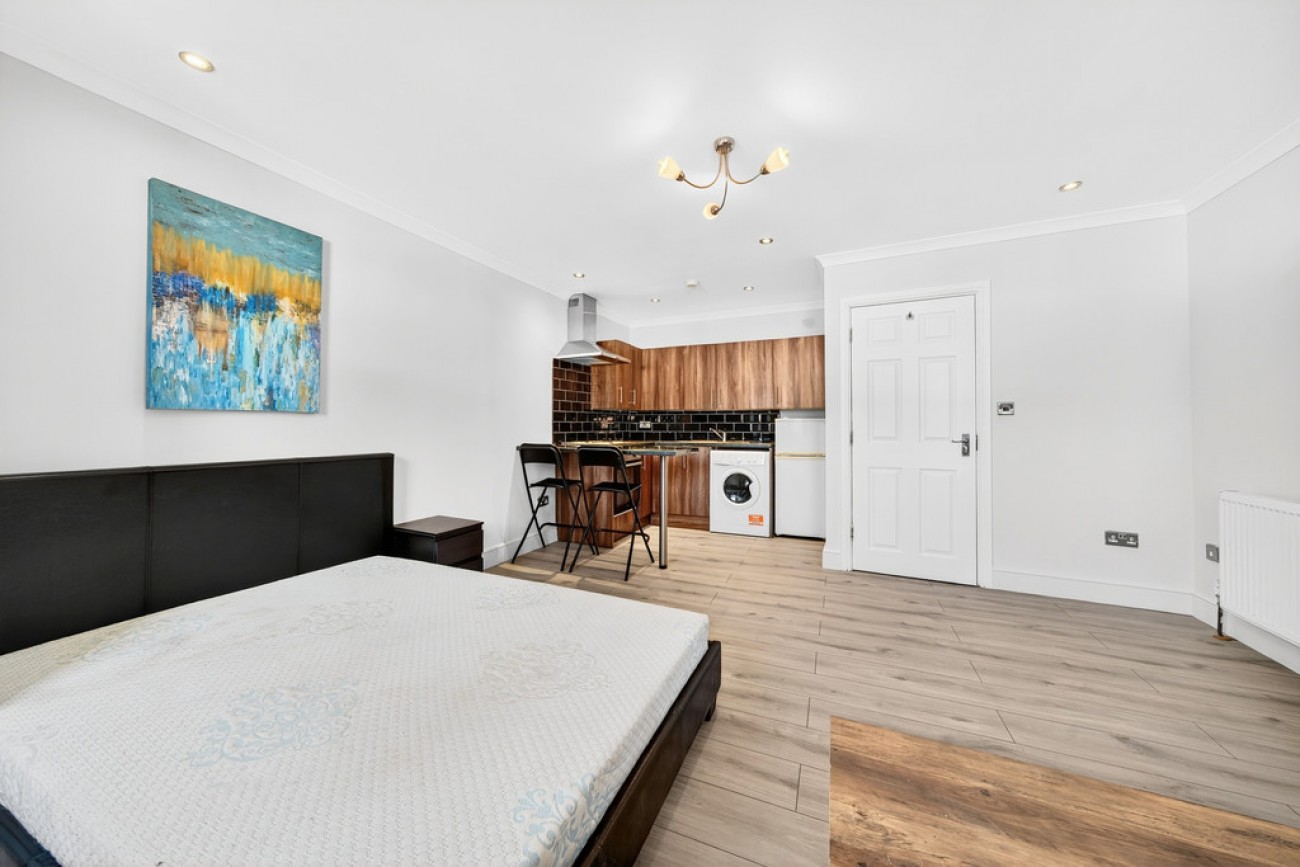 Images for Barnett Street, London EAID:6a0eb5e1f7ec2ab39e5f31507930d009 BID:1
