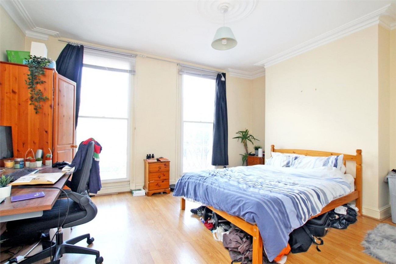 Images for Commercial Road, London EAID:6a0eb5e1f7ec2ab39e5f31507930d009 BID:2
