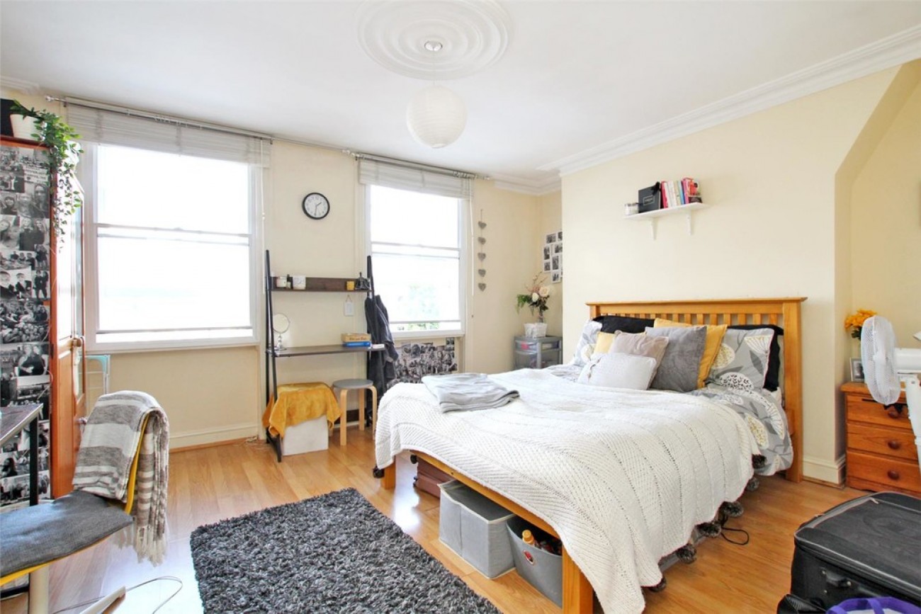 Images for Commercial Road, London EAID:6a0eb5e1f7ec2ab39e5f31507930d009 BID:2