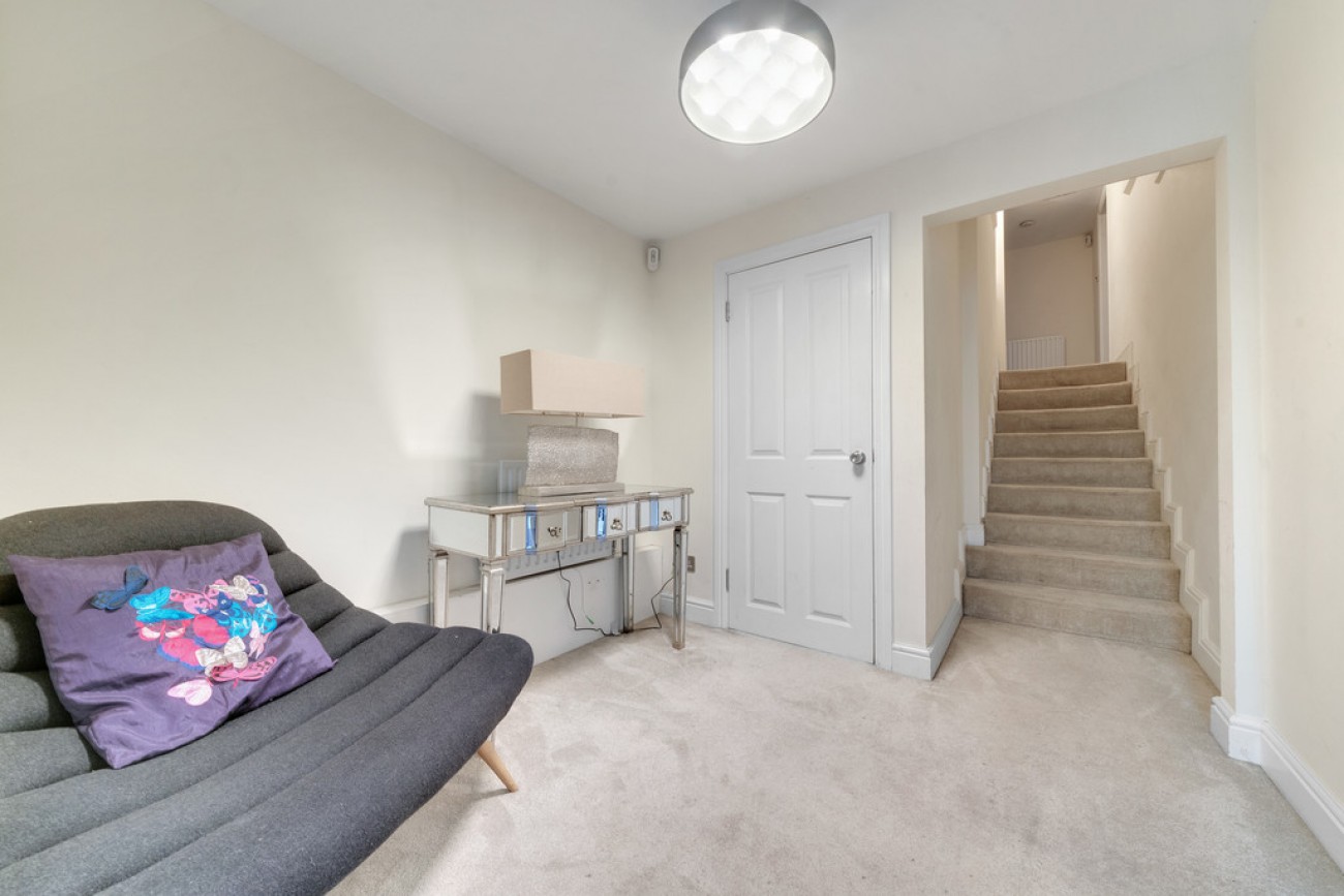 Images for Paveley Street, London EAID:6a0eb5e1f7ec2ab39e5f31507930d009 BID:2