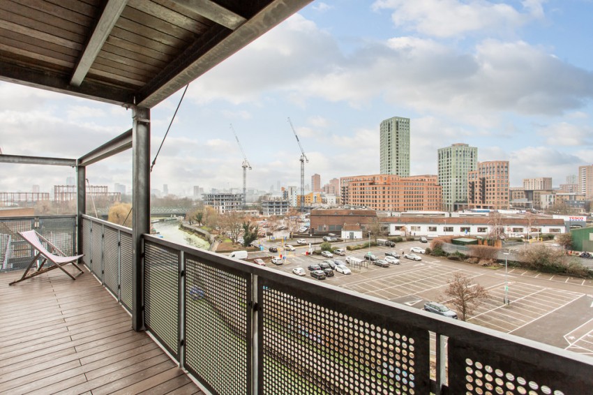 Images for Island House, Three Mill Lane