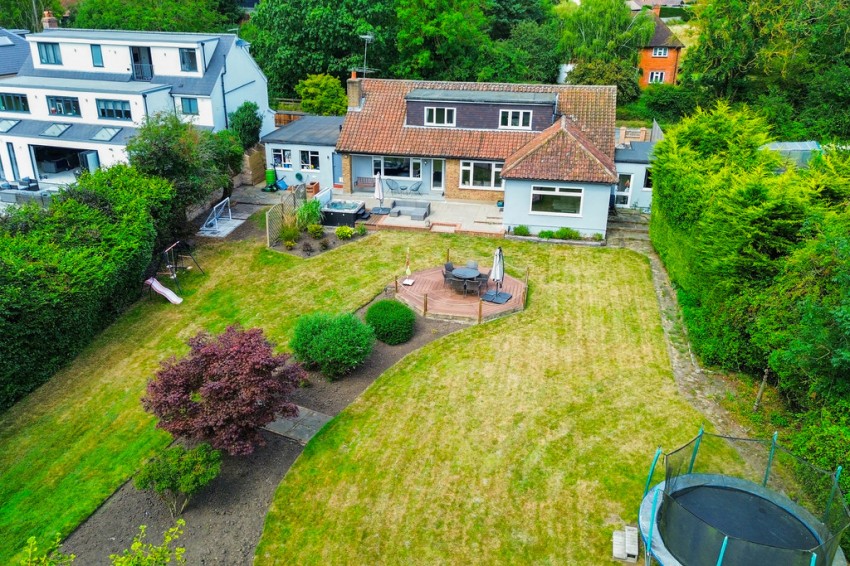 Images for Mount Road, Fiddlers Hamlet, Epping, CM16