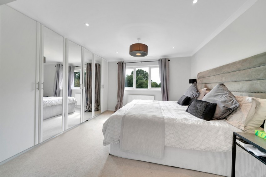 Images for Mount Road, Fiddlers Hamlet, Epping, CM16