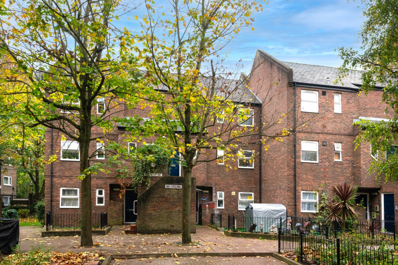 Images for Morecambe Close, London EAID:6a0eb5e1f7ec2ab39e5f31507930d009 BID:1