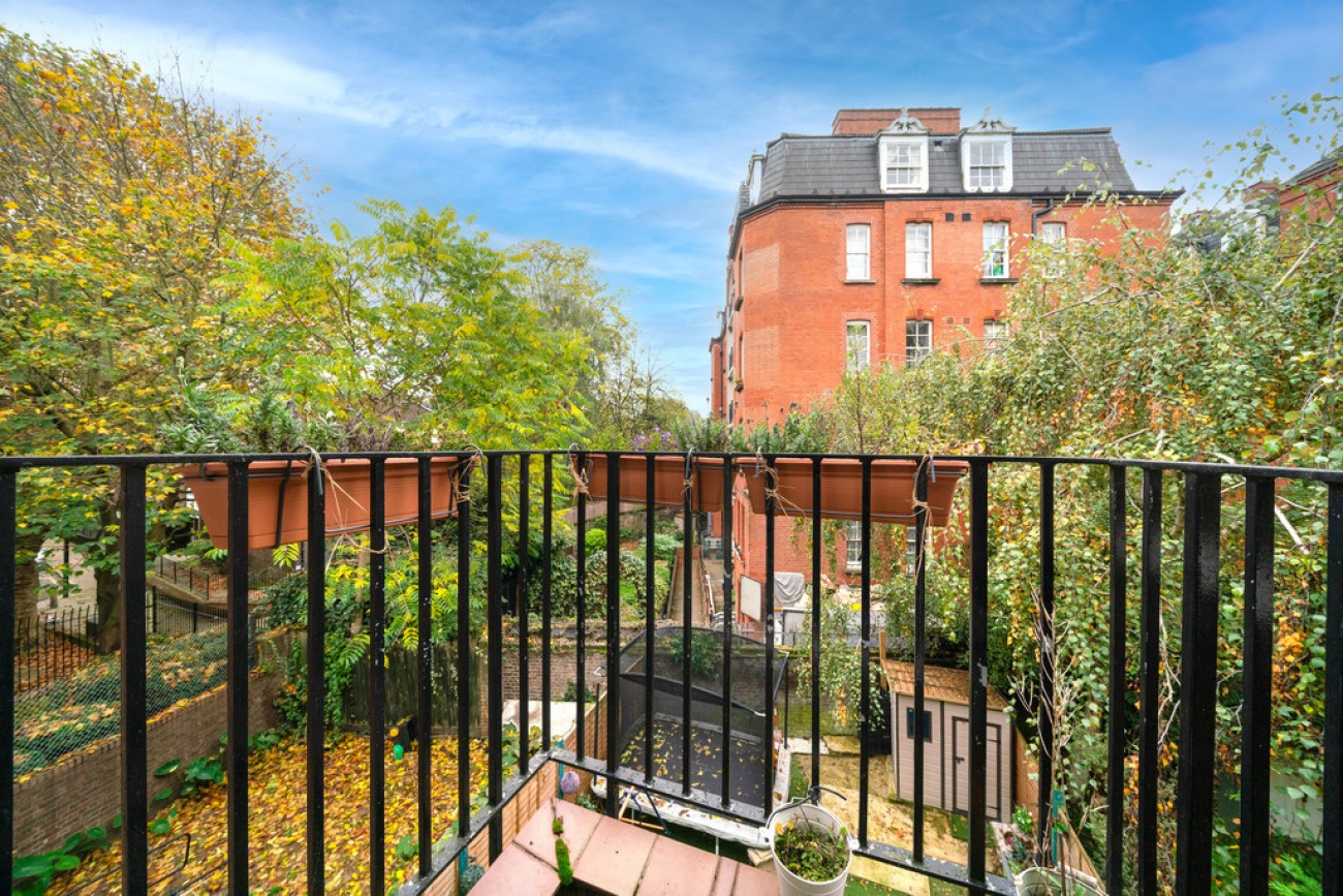 Images for Morecambe Close, London EAID:6a0eb5e1f7ec2ab39e5f31507930d009 BID:1