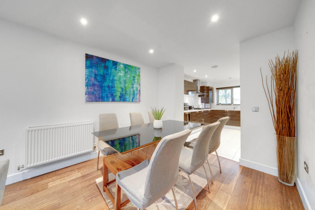 Images for Becket Close, Woodford Green EAID:6a0eb5e1f7ec2ab39e5f31507930d009 BID:2