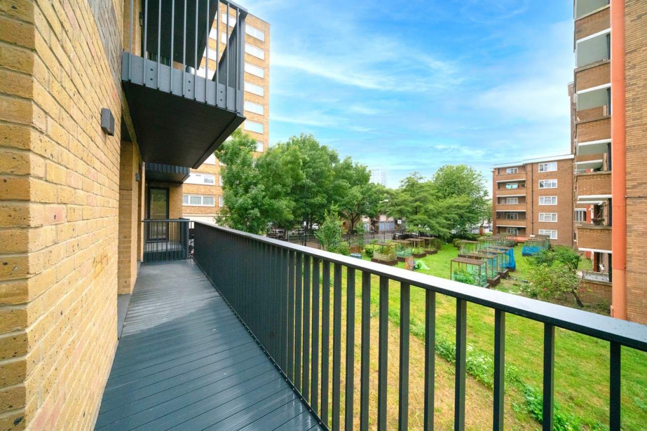 Images for Sidney Street, Whitechapel, London EAID:6a0eb5e1f7ec2ab39e5f31507930d009 BID:1