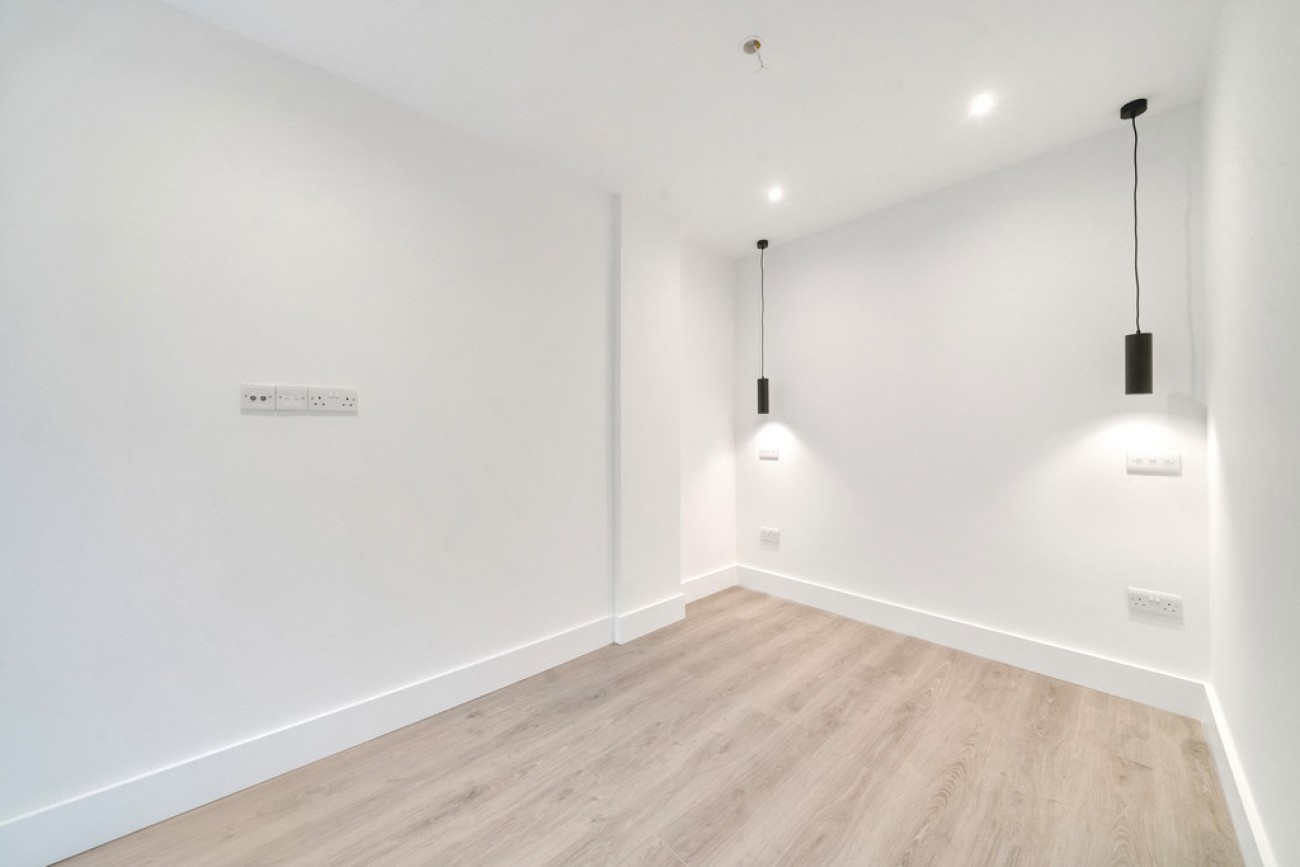 Images for Sidney Street, Whitechapel, London EAID:6a0eb5e1f7ec2ab39e5f31507930d009 BID:1
