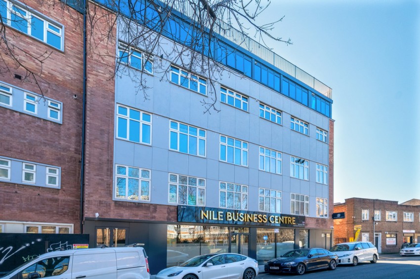 Images for Nelson Street, London