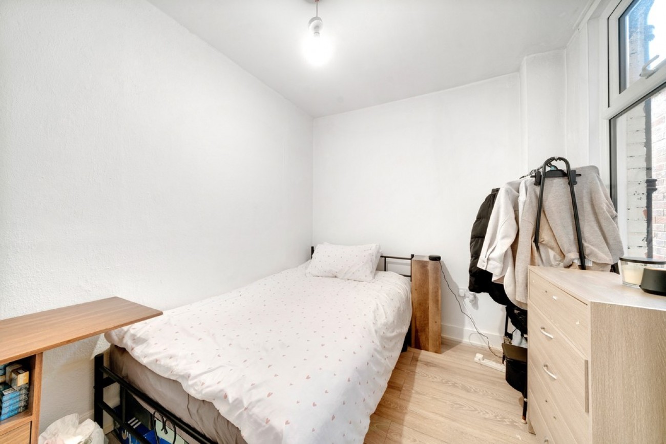 Images for Whipps Cross Road EAID:6a0eb5e1f7ec2ab39e5f31507930d009 BID:2