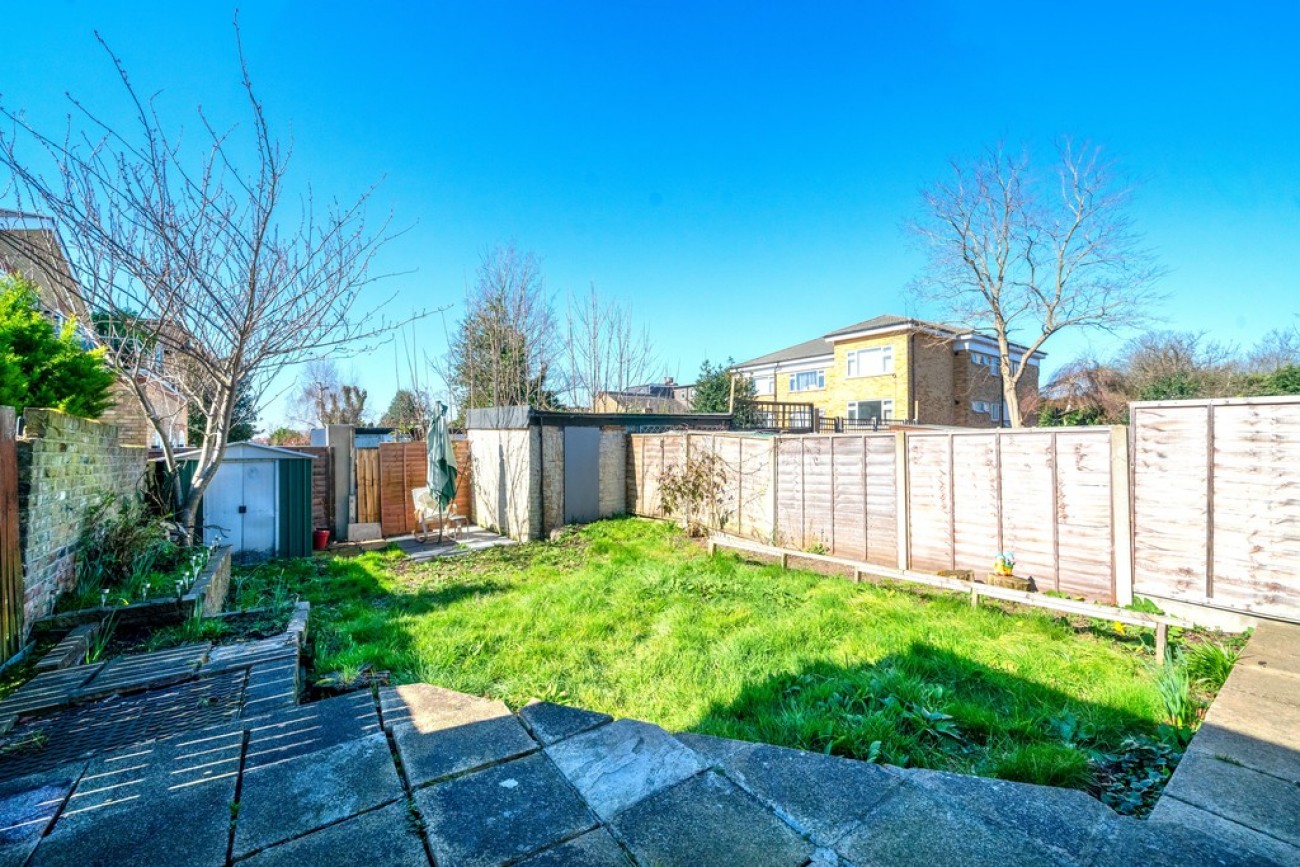 Images for Whipps Cross Road EAID:6a0eb5e1f7ec2ab39e5f31507930d009 BID:2