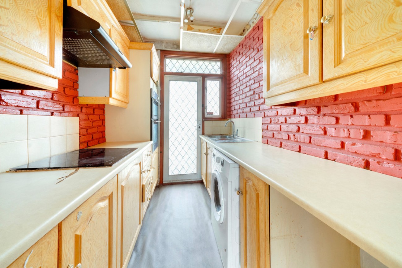 Images for Newham Way, London EAID:6a0eb5e1f7ec2ab39e5f31507930d009 BID:1